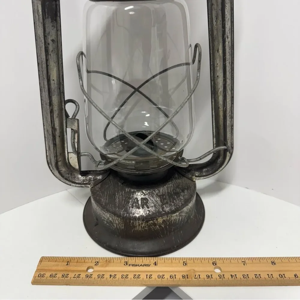 VINTAGE CHALWYN FAR EAST LANTERN LAMP LIGHT KEROSENE OIL MADE IN ENGLAND